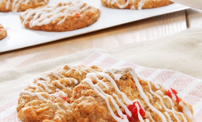 
Cherry Macadamia Oatmeal Cookies
