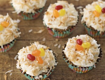 Lemon Frosted Carrot Cake Cupcakes