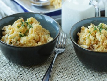 Macaroni &amp; Cheese Casserole with Chicken