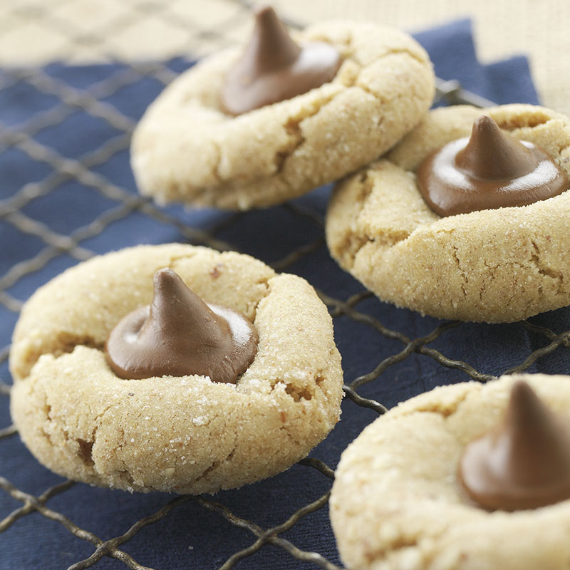 Blossoming Almond Butter Cookies | Reynolds Brands