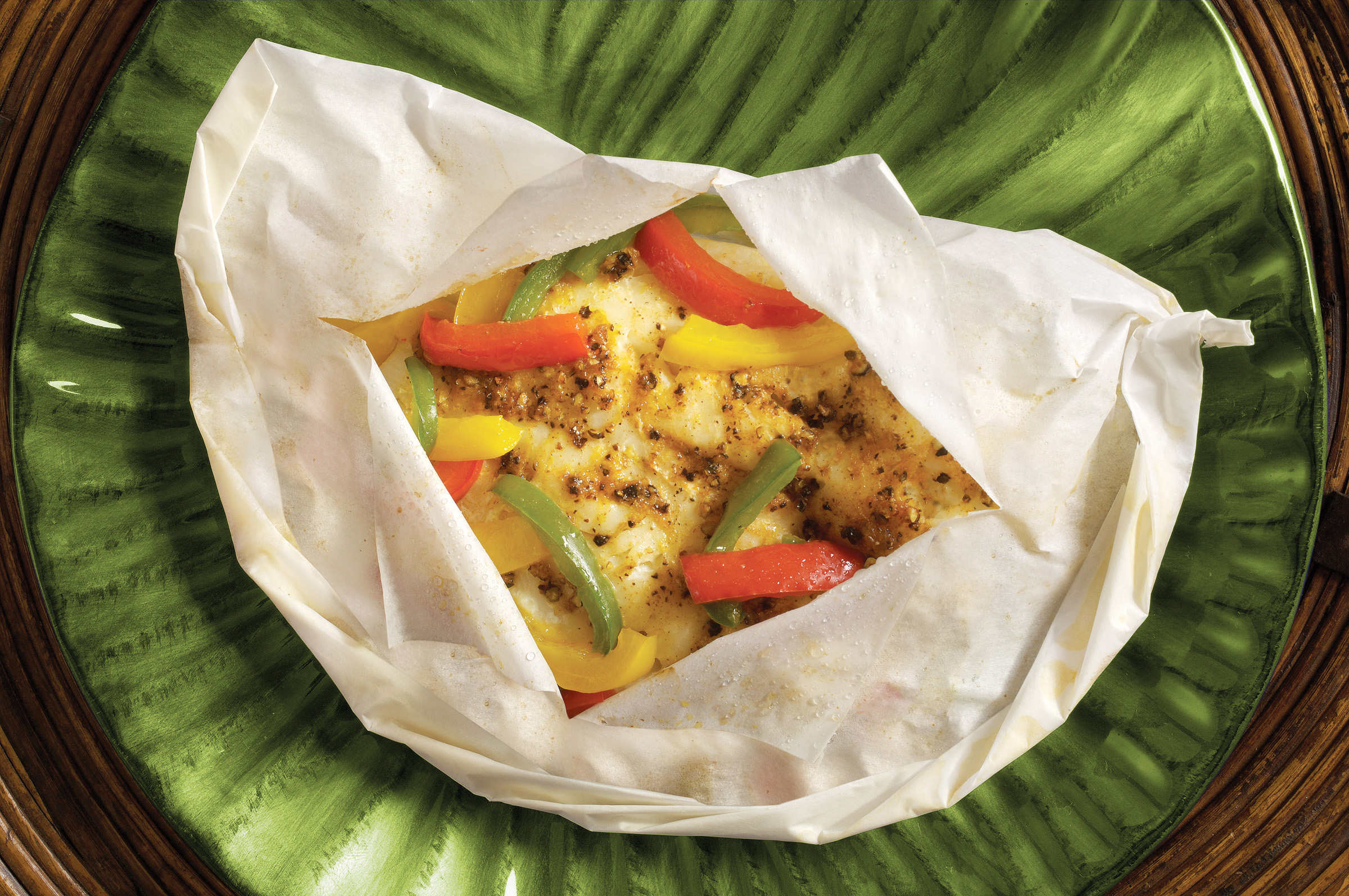 Lemon Pepper Cod In Parchment | Reynolds Brands