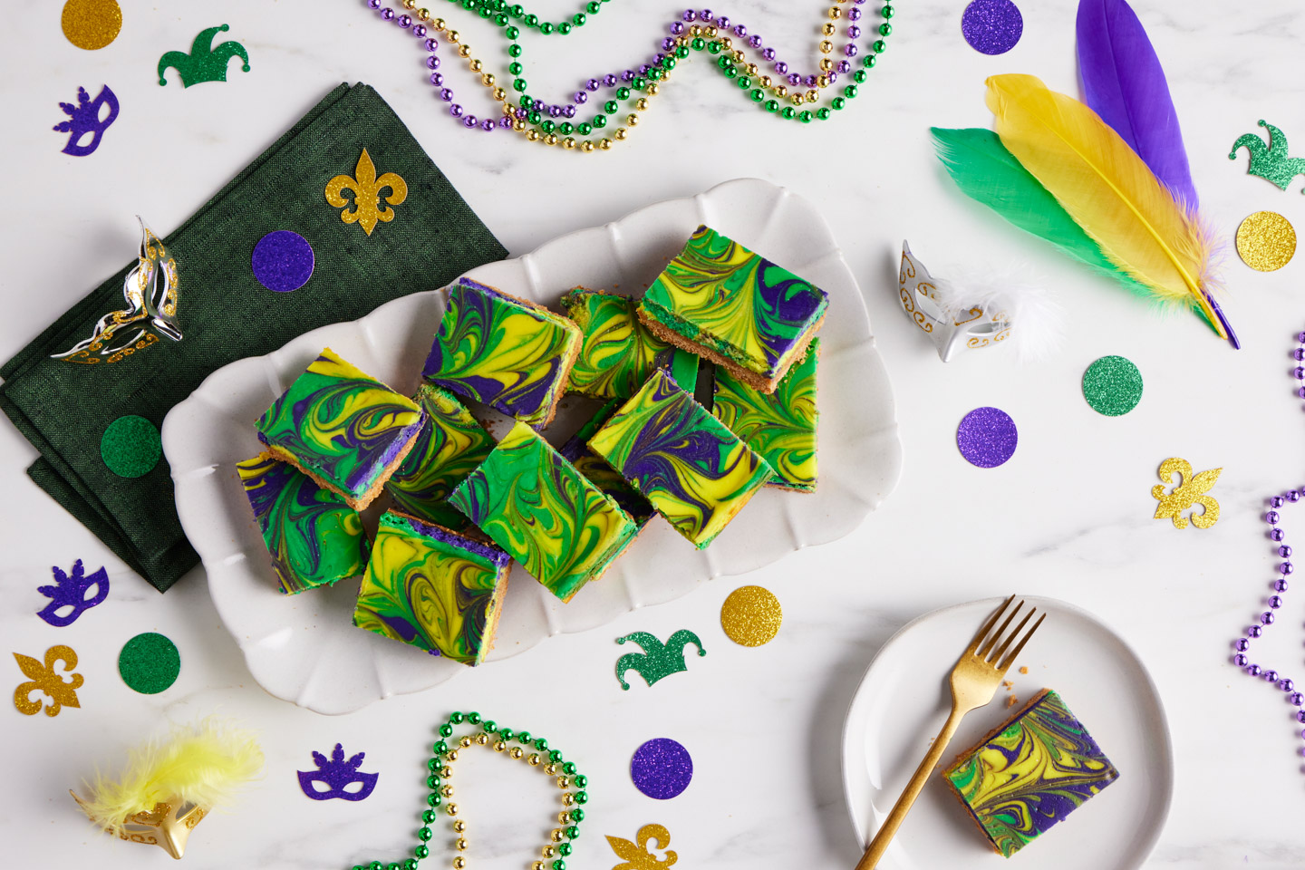 Mardi Gras Cheesecake Bars | Reynolds Brands