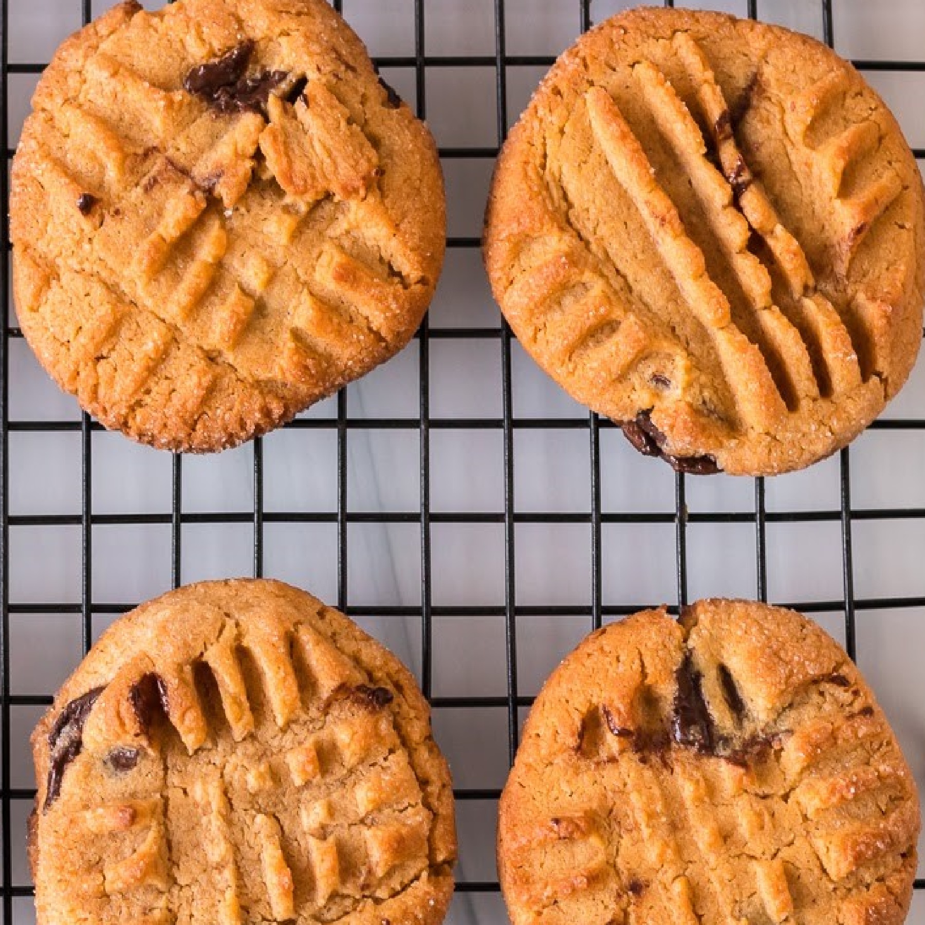 Sriracha Peanut Butter Cookies | Reynolds Brands