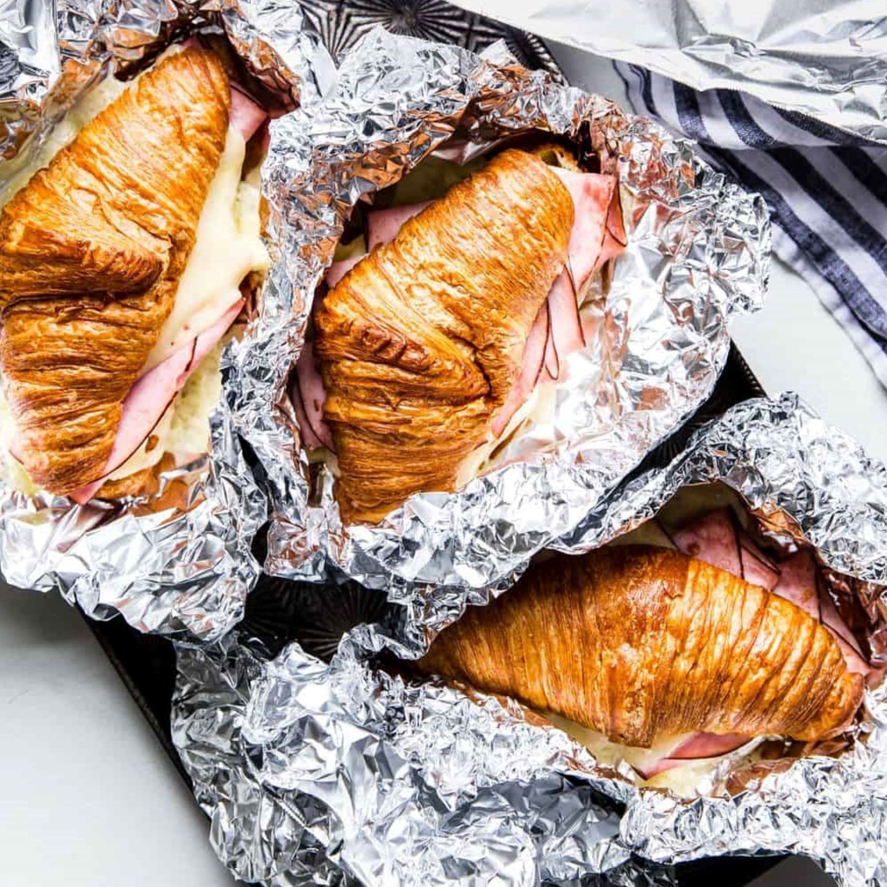 Monte Cristo Croissant Sandwich | Reynolds Brands