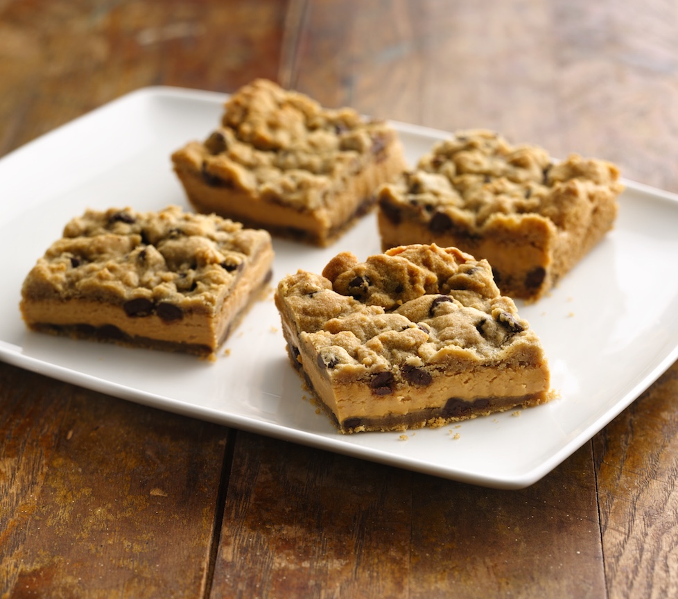Chocolate Chip-Peanut Butter Squares | Reynolds Brands