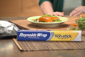 Asian-Infused Salmon Packets | Reynolds Brands