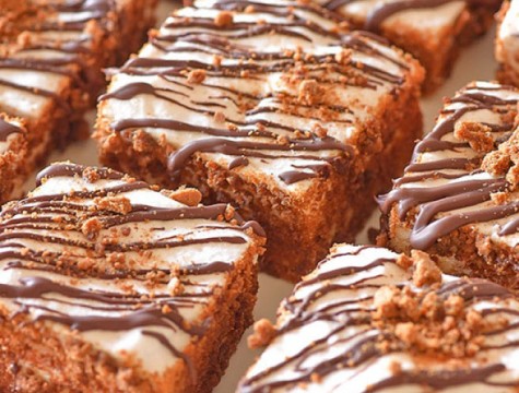 GINGERBREAD MARSHMALLOWS