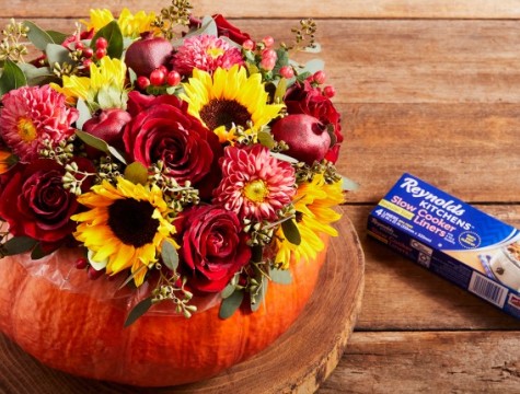 pumpkin flowers inside with box