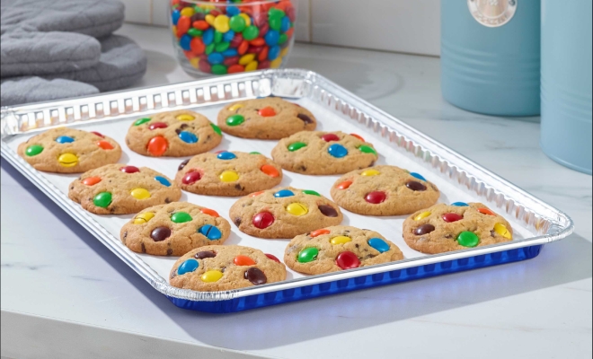 Reynolds Baking Sheets Steal!