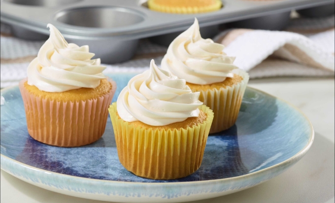 Aluminum Foil-Shaped Holiday Cupcakes Recipe, Food Network Kitchen