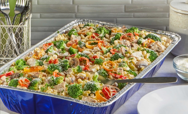 https://www.reynoldsbrands.com/sites/default/files/styles/product_detail_slider_660x400_/public/products/heroes/RK_PastaSalad_Pan.jpg?itok=McFTLnea