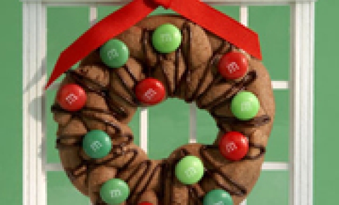 
Chocolate Christmas Wreath Cookies
