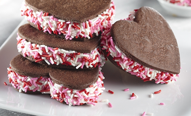 
Chocolate Heart Sandwich Cookies
