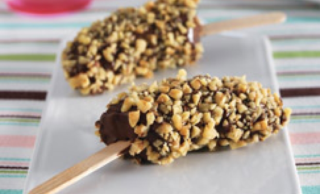 
Nutty Chocolate Banana Pops
