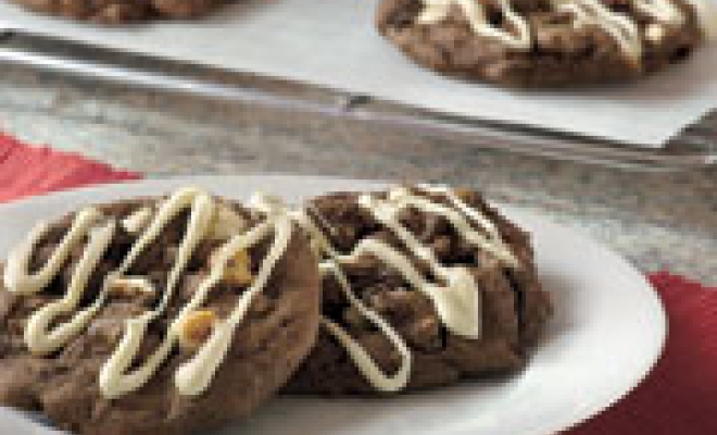 
Chocolate Macadamia Cookies
