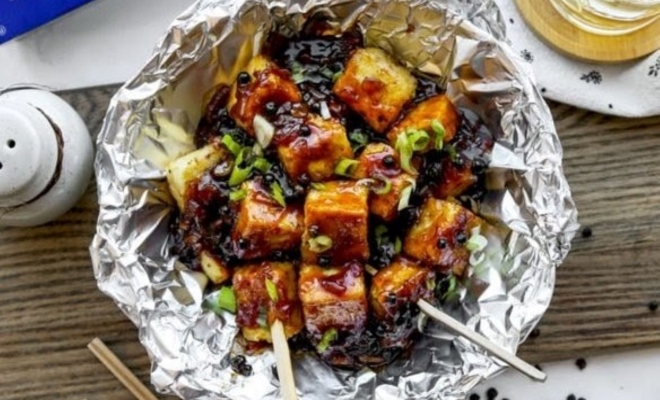 
Baked Tofu with Black Pepper Sauce

