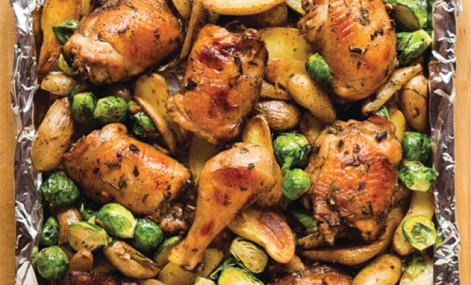 
Sheet Pan Rosemary Chicken, Potatoes &amp; Brussels Sprouts
