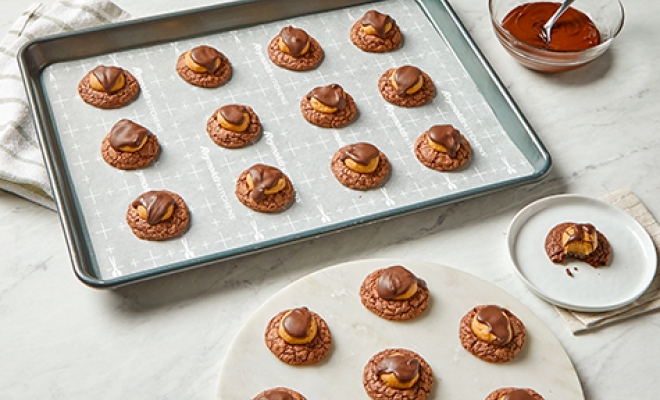 
Peanut Butter Chocolate Brownie Cookies
