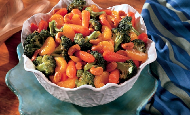 
Broccoli &amp; Carrots with Oranges
