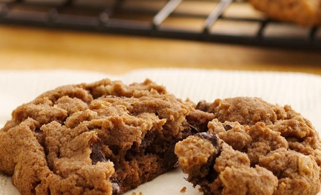 
Deluxe Triple-Chocolate Cookies
