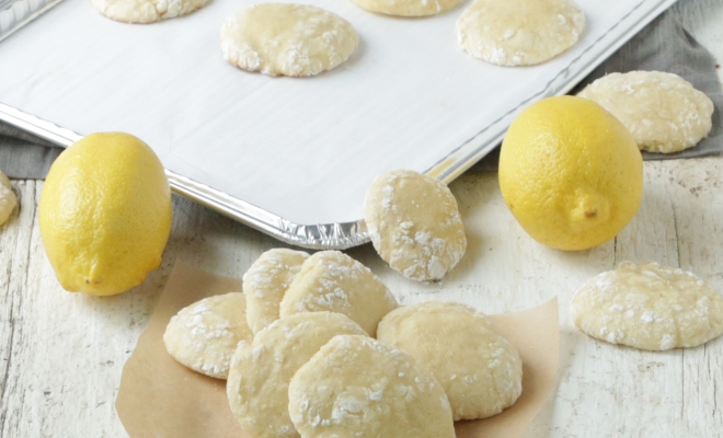 
Lemon Crinkle Cookies
