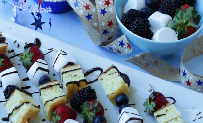 
Orange Pound Cake Skewers
