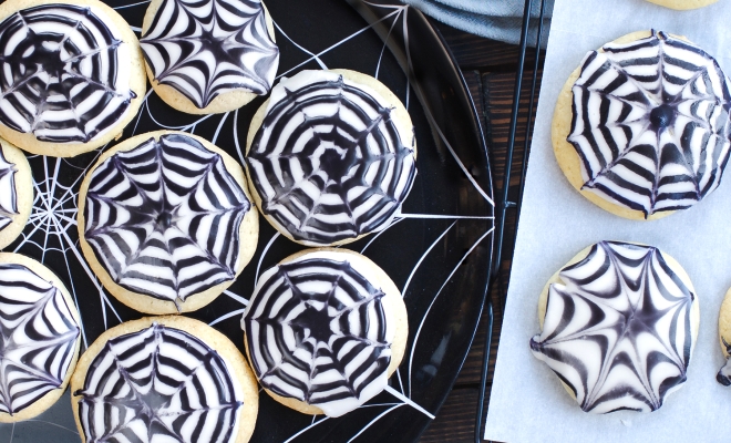 
Halloween Spiderweb Cookie Recipe
