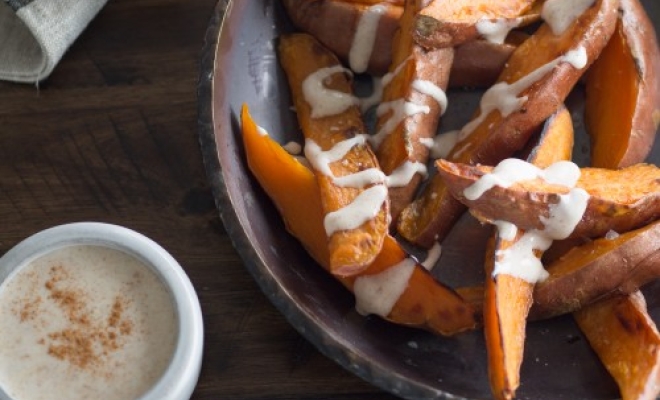 
Sweet Potato Wedges with Marshmallow Sauce
