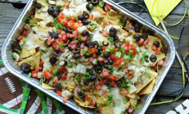 
Ultimate Chicken Nachos
