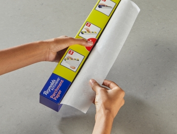 How to Use Stay Flat Dispensing Parchment Paper