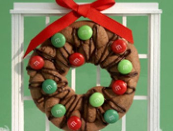 Chocolate Christmas Wreath Cookies