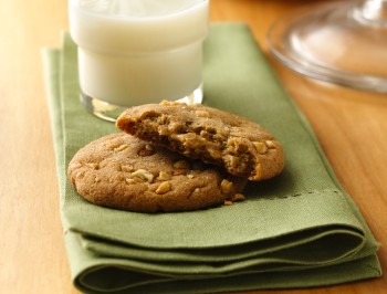 Double-Delight Peanut Butter Cookies