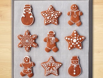 Gingerbread Man Cookies with Decorative Icing