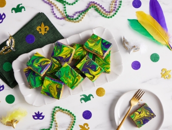 Mardi Gras Cheesecake Bars