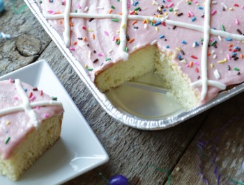 Easy Vanilla Cake Recipe for Easter