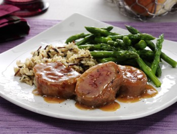 https://www.reynoldsbrands.com/sites/default/files/styles/recipe_tips_grid_image/public/recipes/honeydijonporktenderloin.jpg?itok=iwfd4noR