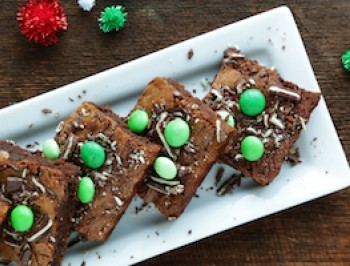 Mint Chocolate Chip Holiday Brownies