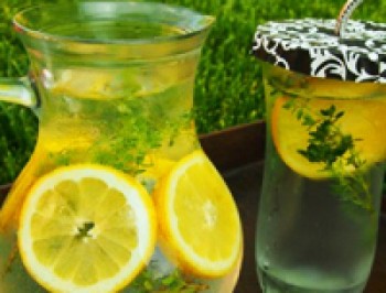 Summer Thyme Spritzer