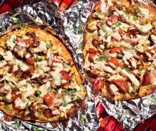 Chicken Tikka Grilled Pizza