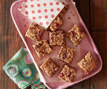 Quinoa and Cherry Granola Bars