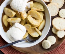 Slow Cooker Glazed Cinnamon Apples