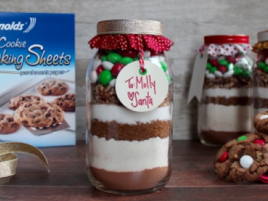 Best Gift Ever: Homemade Mason Jar Cookie Mix