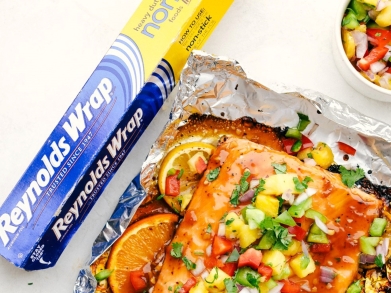 How to Grill Salmon in Foil on a Gas Grill